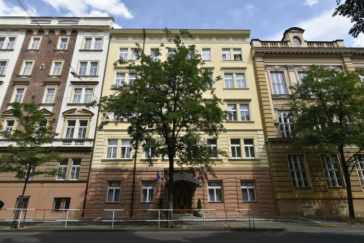 Sokolská 1883/8, Nové Město, 120 00 Praha 2